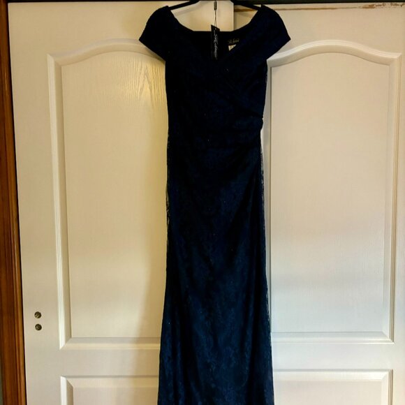 Lace Off The Shoulder Cap Sleeve Evening Dress La Femme - Picture 2 of 8